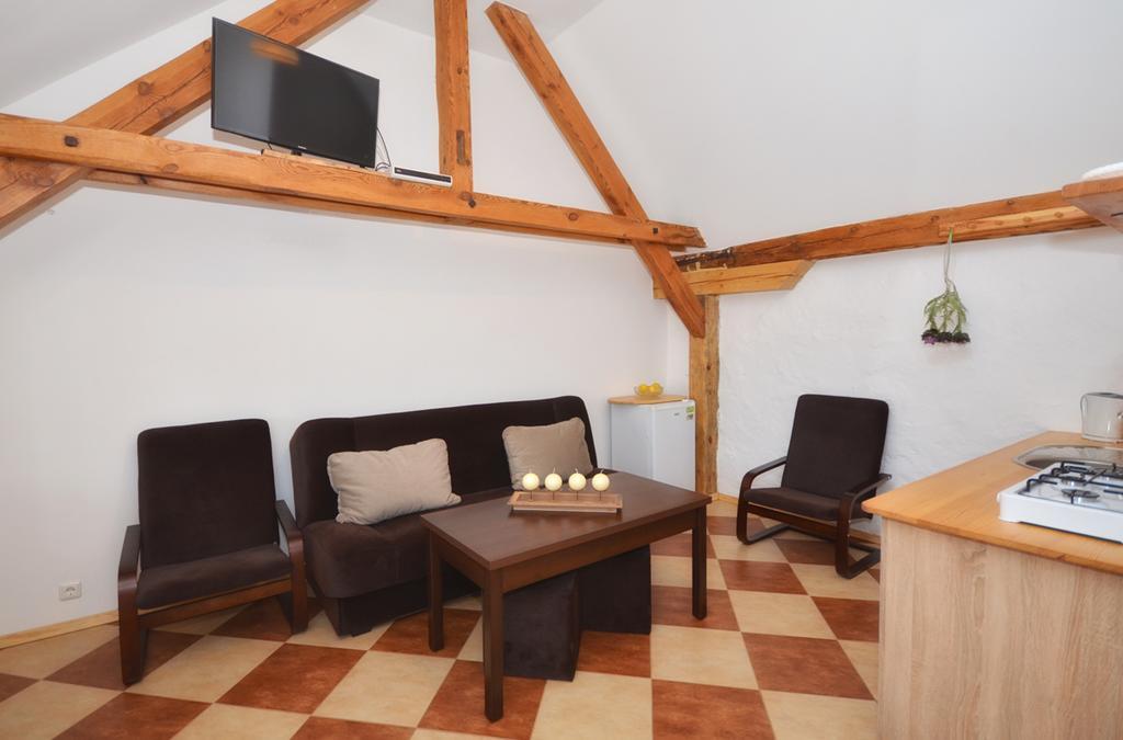 Nad Morzem I Jeziorem Dworek * Kopań
